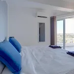 Modern 2 Bedroom Apartment, Valley Views Karp1-4 *