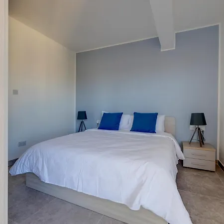 Modern 2 Bedroom Apartment, Valley Views Karp1-4 شقة San Ġwann