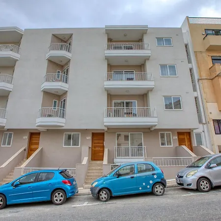 Modern 2 Bedroom Apartment, Valley Views Karp1-4 شقة